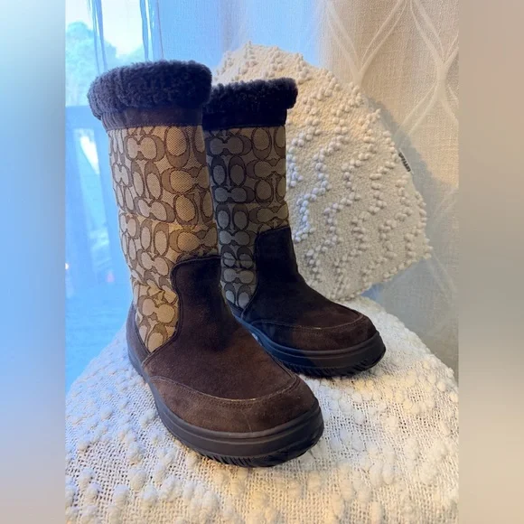 Coach Monogram Shearling Boots sz 11 - Picture 4 of 13